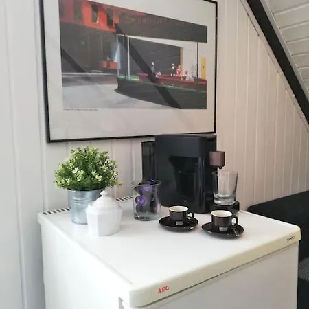 Modern Eingerichtetes Münih